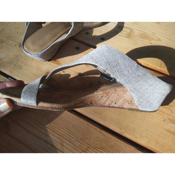 DONALD J PLINER Silver Metallic Cork Wedge Sandals Strappy Adjustable 8M - Picture 6 of 10